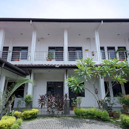 Reddoorz @ Avros Guest House Medan Zewnętrze zdjęcie