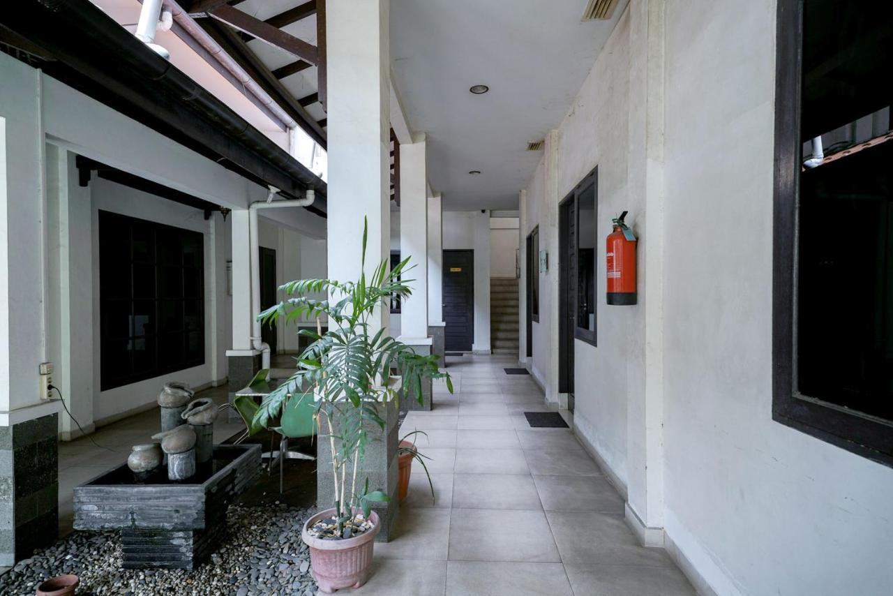 Reddoorz @ Avros Guest House Medan Zewnętrze zdjęcie