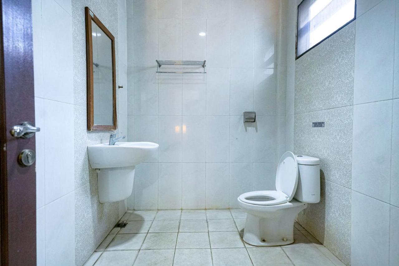 Reddoorz @ Avros Guest House Medan Zewnętrze zdjęcie
