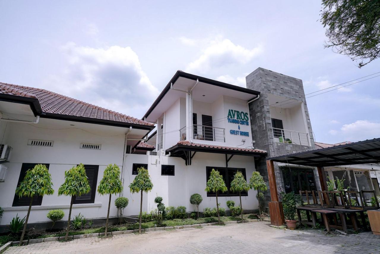 Reddoorz @ Avros Guest House Medan Zewnętrze zdjęcie