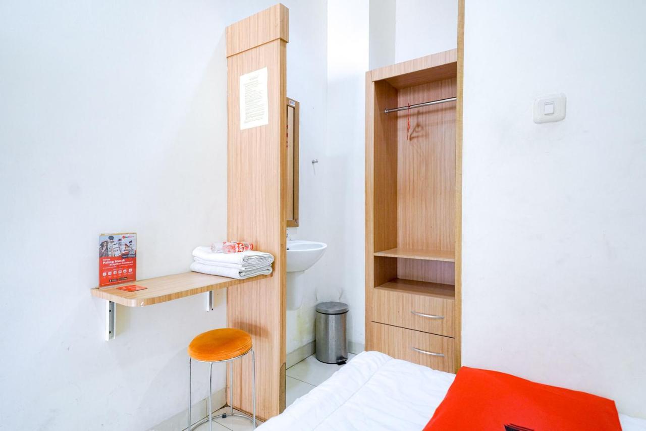 Reddoorz @ Avros Guest House Medan Zewnętrze zdjęcie