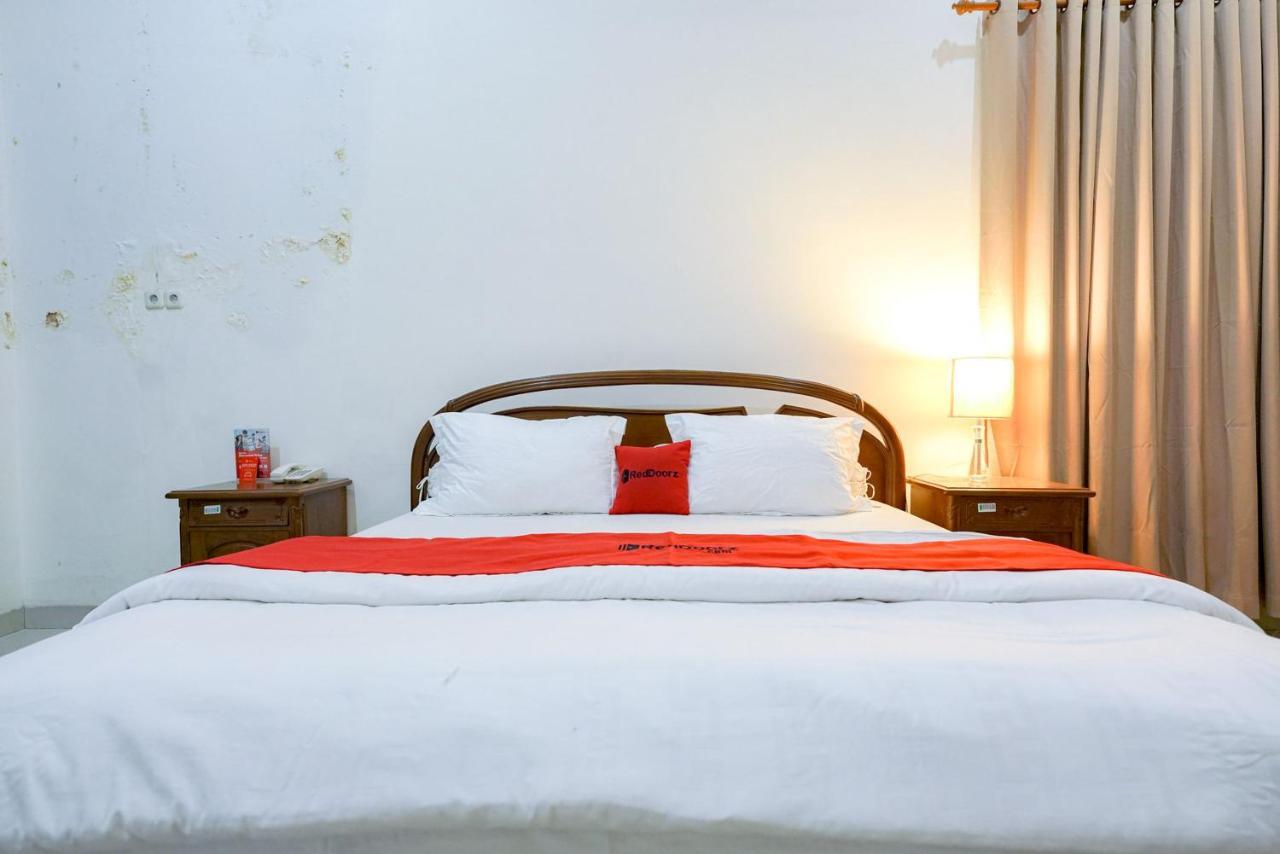 Reddoorz @ Avros Guest House Medan Zewnętrze zdjęcie